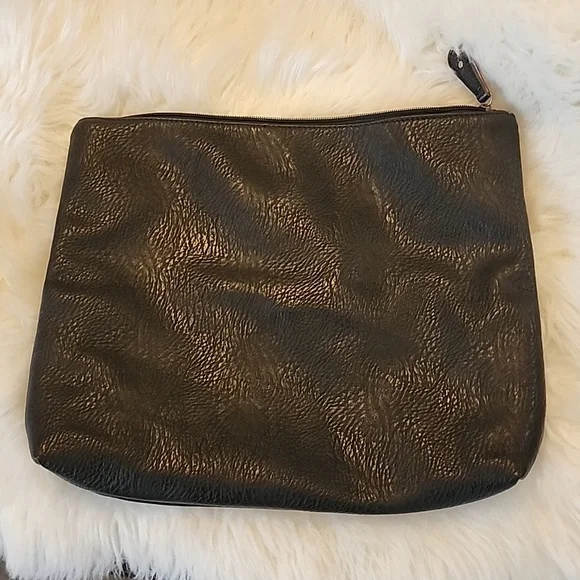 Free People Black Leather Hand Bag 15" x 12" - Picture 1 of 12